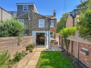 Lindal Road, London, SE4