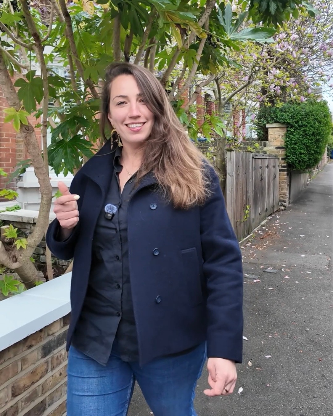 Ania showing a home in Camberwell